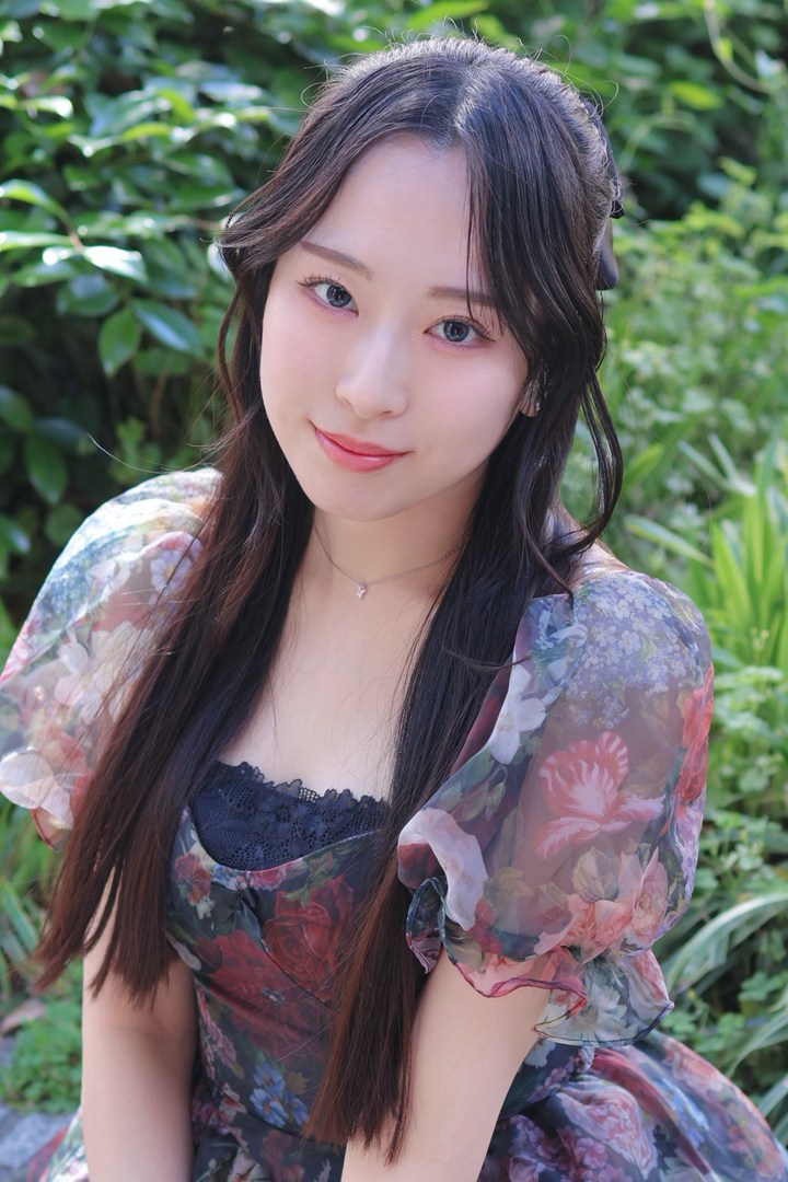 桜伊りい子